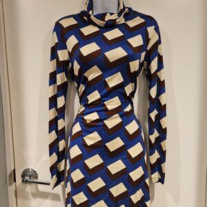 DVF NWT 'Arbela Bricks Large' Size 6